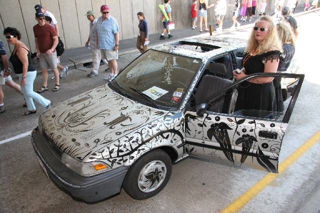 2006_ArtCar_3_Parade 179 